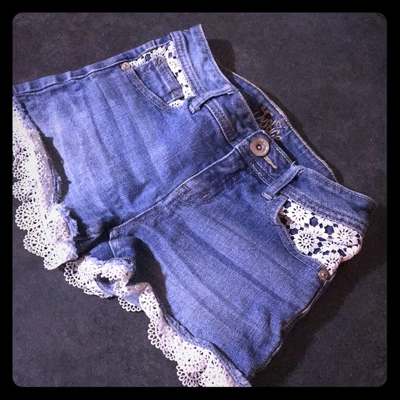 Denim Shorts With White Lace Hotsell 
